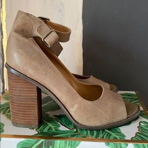 Block heels